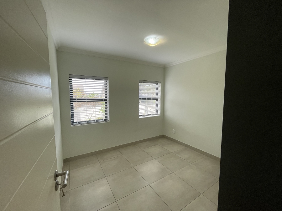 3 Bedroom Property for Sale in Blue Mountain Village Western Cape